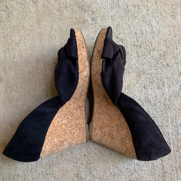 H&M Black Suede Wedge Open Toe Size 7 US Womens - Picture 3 of 7